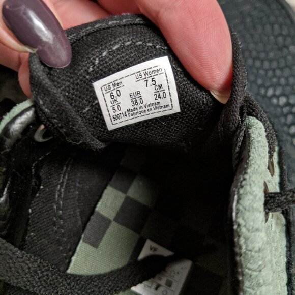 Slytherin Vans Harry Potter - Picture 2 of 3